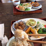 トゥトゥル - 