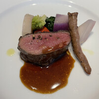 リストランテ ペガソ - シャラン産鴨胸肉の炭火ロースト　