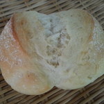 ひと粒の麦 - シンプルなパン