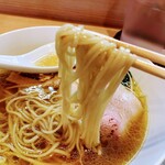 中華そば 深緑 - 中華そば 深緑　麺は思ったよりも柔らかめ