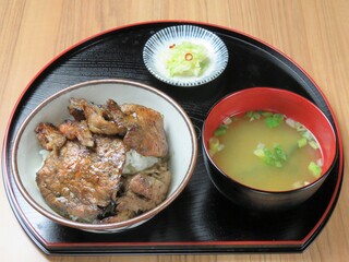 Suminoya Tosaka - 炭火豚丼（ランチ）