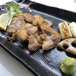 Ganzu Ya - 地物または国産使用、鶏の塩焼き