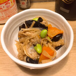 すみれ - お通しの煮物