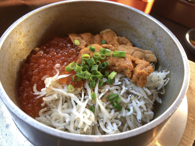鎌倉釜飯かまかま 市場前店 - 鎌倉/釜飯 | 食べログ