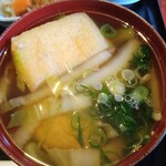 すし久 - とり団子汁はプラス300円