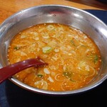 麺屋 居間人 - みそスープ