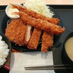 Matsunoya - 大判ヒレかつ&海老フライ（2尾）定食
