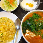 華星楼 - 四川担々麺とチャーハンセット