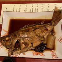 泉岳寺門前 紋屋 - 地魚　富山地魚　煮・焼きお好みで　煮魚