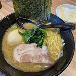 横浜家系ラーメン 銀家 - 