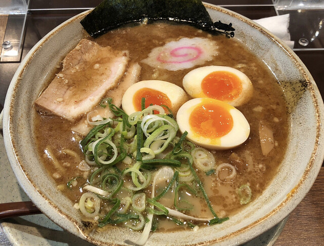 越後秘蔵麺 無尽蔵 しながわ家 品川 ラーメン 食べログ 越後秘蔵麺 無尽蔵 しながわ家 品川 ラーメン 食べログ