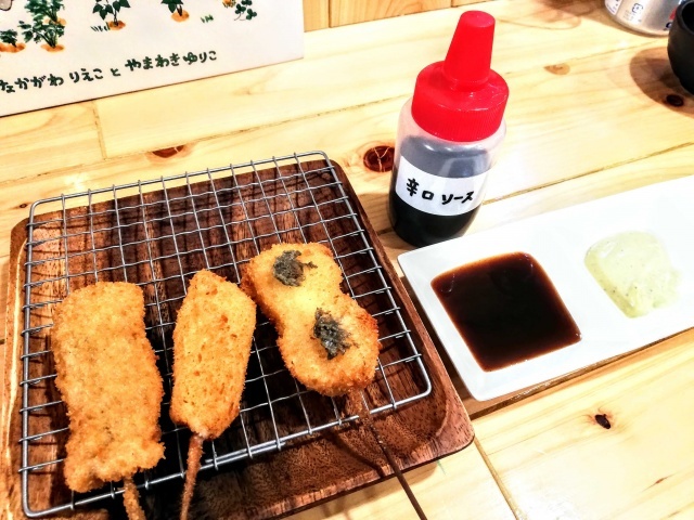 串かつハウス ヨッすぅいーん家 高槻市 串揚げ 串かつ 食べログ