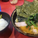 家系総本山 ラーメン 吉村家 - 