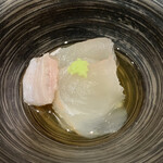 鮨 由う - ・千葉県産平目 煎り酒で