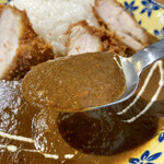 喫茶★レストラン マカロニキッチン - 料理写真:突き抜けたスパイスは無いけど本当に柔らかな味わいな欧風カレー。