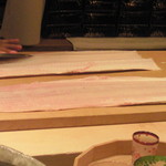 くろぎ - 韓国鱧　と淡路鱧　　違いが判るかな？