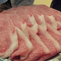 はり重 道頓堀本店 - 素晴らしい霜降りのお肉！
