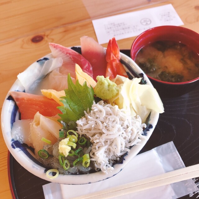 浜や ゆりあげ港朝市メイプル館 - 美田園（海鮮）の写真