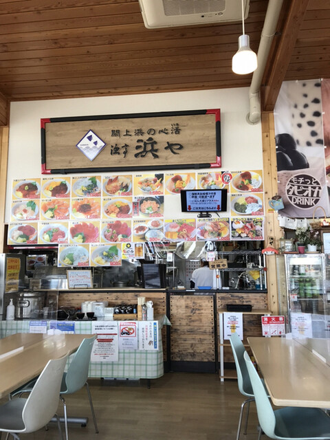 浜や ゆりあげ港朝市メイプル館 - 美田園（海鮮）の写真