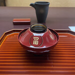 料亭 大宮 一の家 - お椀。
      美味し。