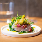 フナシェフ - 料理写真:縞鯵 菜の花、燻製したクルミドレッシング