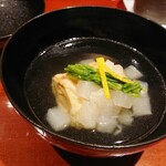 銀座 しのはら - 東寺湯葉の椀