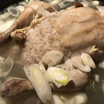 韓国母の旨辛味 ちょるほん鍋 - もち米と漢方がいっぱい詰まってます。
