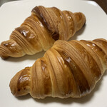 ザ フライヤー ベーカリー - 料理写真:クロワッサン