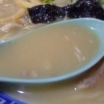 Nankinsenryouhonke - 全く脂っぽくないさっぱり旨味の豚骨スープ。