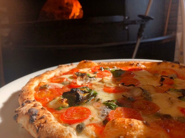 Pizza And Cake　専用ページ via A （ヴィア アー）のご予約 - 五反野/ピザ | 食べログ