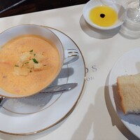 ロイズグランメゾン - スープ クラムなのにトマト味