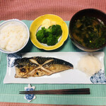 越田商店 - ある夜のお膳