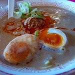 博多麺屋　ゆず - 半熟煮卵拉担麺
