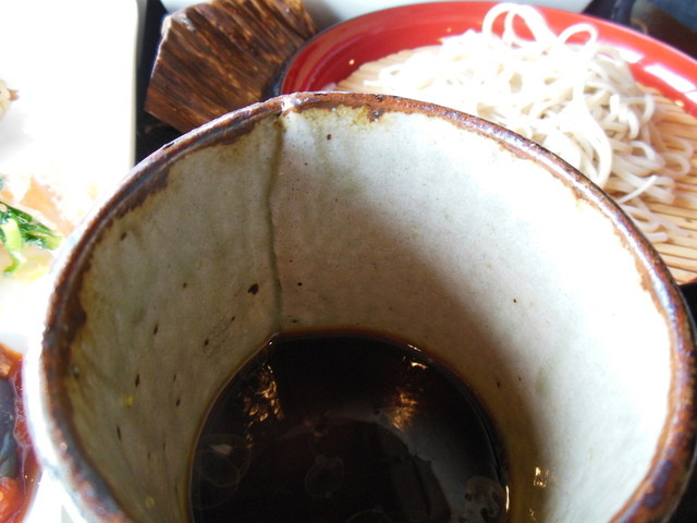 和みそば出品 骨董 アンティーク 古伊万里 染付花文 蕎麦猪口 凹みあり 小猪口 酒器