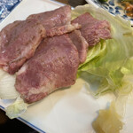 もつ焼 まるい - タン刺し　炙り