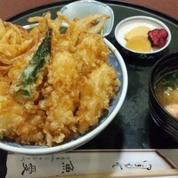 なまず天の丼で ず丼 By 田舎うどん 魚愛 ウオアイ 越生 うなぎ 食べログ