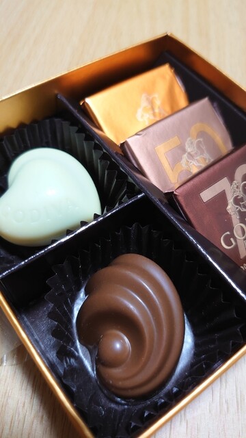GODIVA 仙台三越（ゴディバ） - 勾当台公園（チョコレート）の写真