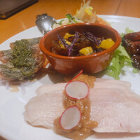 Az/ビーフン東 大阪店 - 