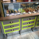 パティスリー&ショコラ バー デリーモ - 