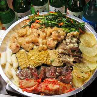 타마치점에서만 맛볼 수 있는 「철판 콥찬 모듬」