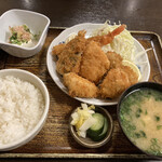 Yoshihara - 海鮮フライ定食750円