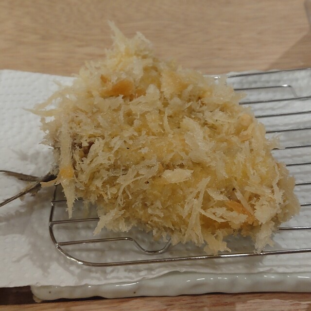 話題のお店に初訪問』By Furutax2 : 白いメンチカツ とんべい - 中村橋/定食・食堂 [食べログ]