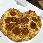 Domino Piza - ハートのアメリカンピザ