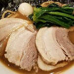 麺屋 六感堂 - 横浜家系ラーメン“六つ又家”