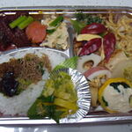 日本料理旬菜旬魚 花琳～かりん～ - お土産のお弁当　2011.2