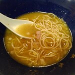 麺処 にぼし香 - スープ投入