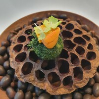 Installation Table ENSO L'asymetrie du calme - 