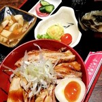 Niigata Shuhan Echigo No Kaze - 炙りチャーシュー丼