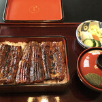 信川円 - うな重 (は) 一串半