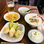 PAIRON - 4大餃子定食(1,000円)をルーロー飯で。